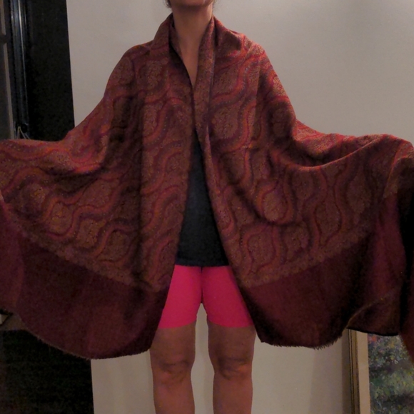 Red and army green Pashmina shawl 2 sided - Picture 2 of 7